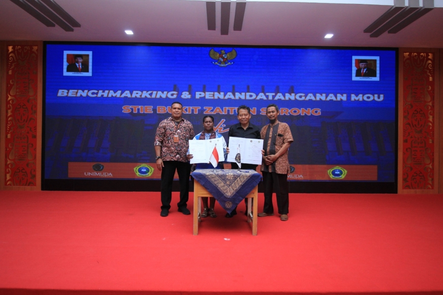 UNIMUDA Sorong dan STIE Bukit Zaitun Sorong Tandatangani MoU dan Lakukan Benchmarking